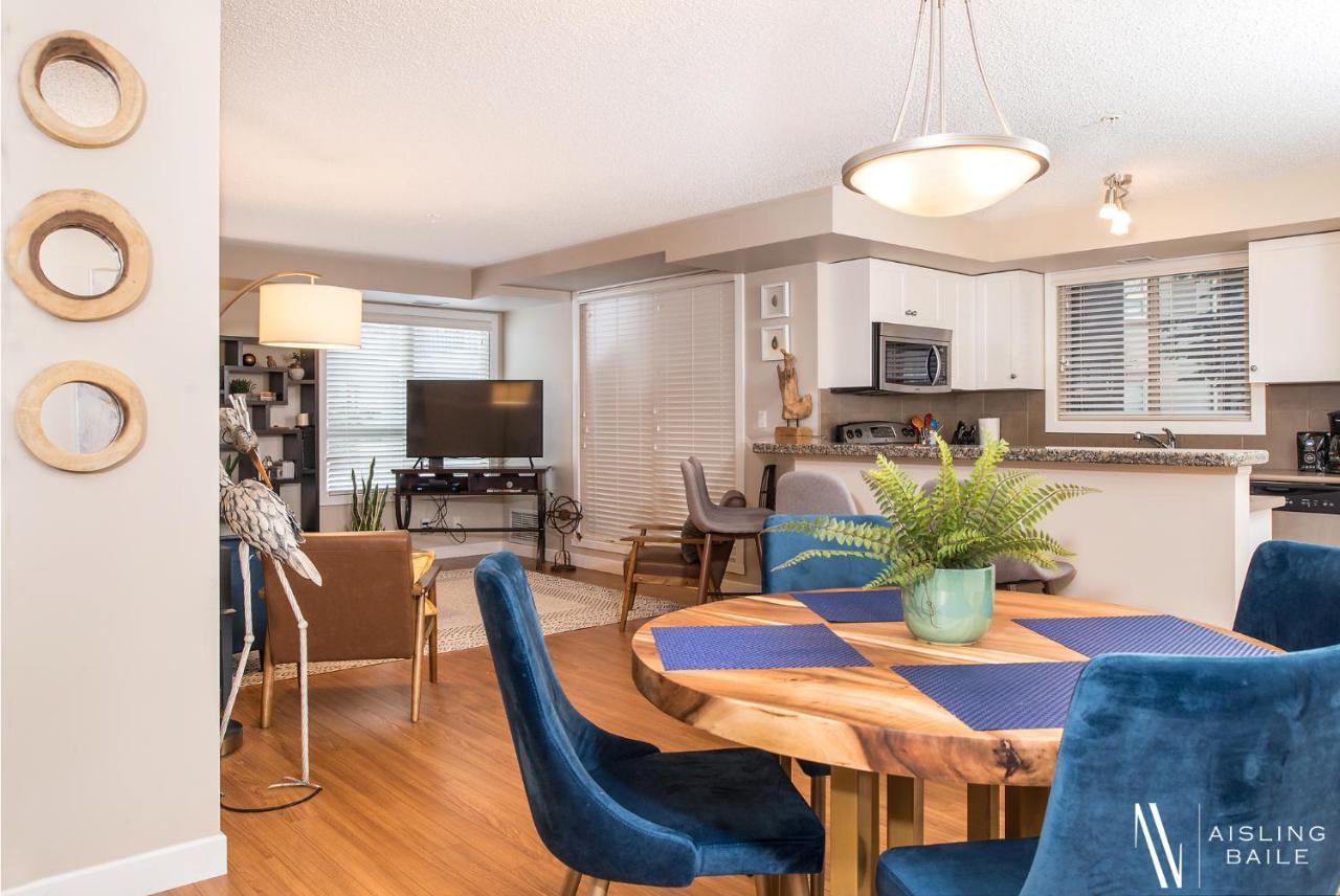 Rustic Modern 2 Bed 2 Bath With Lakeview Pool And Hot Tub Invermere Exteriör bild